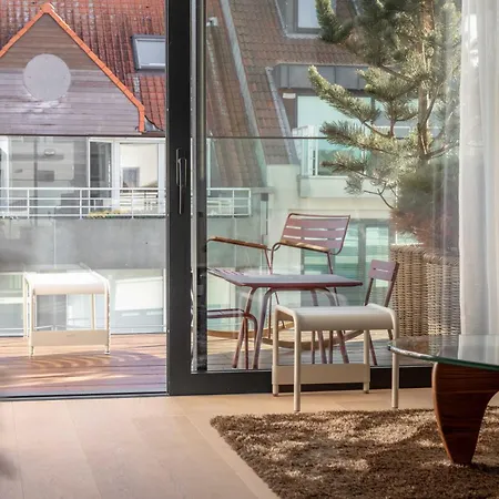 Stunning Duplex - 3 Bedroom - 2 Sunny Terrasses Knokke-Heist