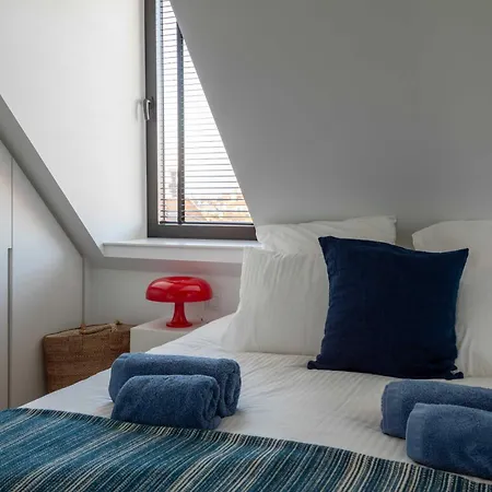 Stunning Duplex - 3 Bedroom - 2 Sunny Terrasses Apartment